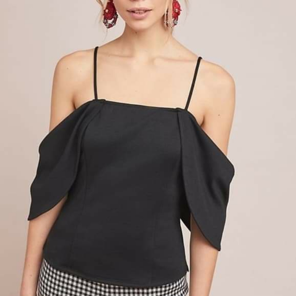 Anthropologie Petite Maria Cold Shoulder T…